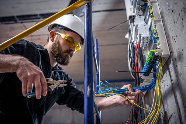 Best Residential Electrician Services  in Hartford, SD